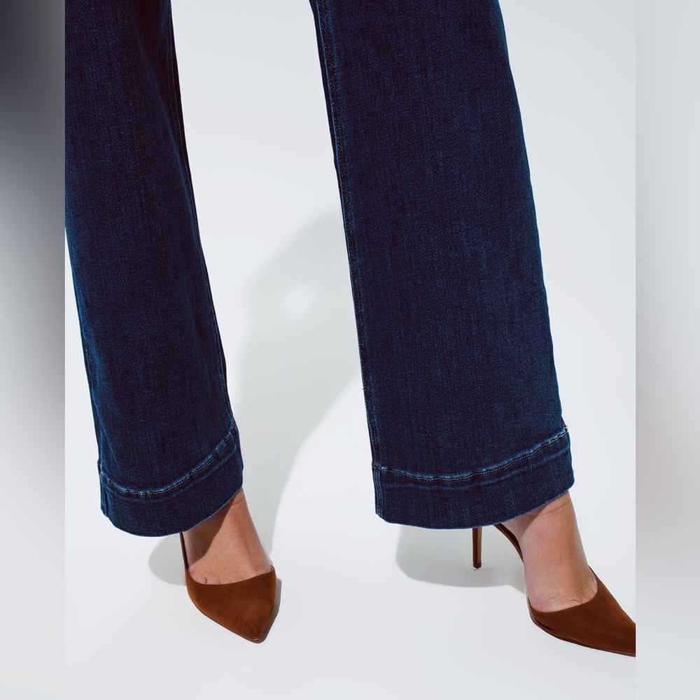190. Marine Flare Jeans with Button Detailing - Picture 7 of 11